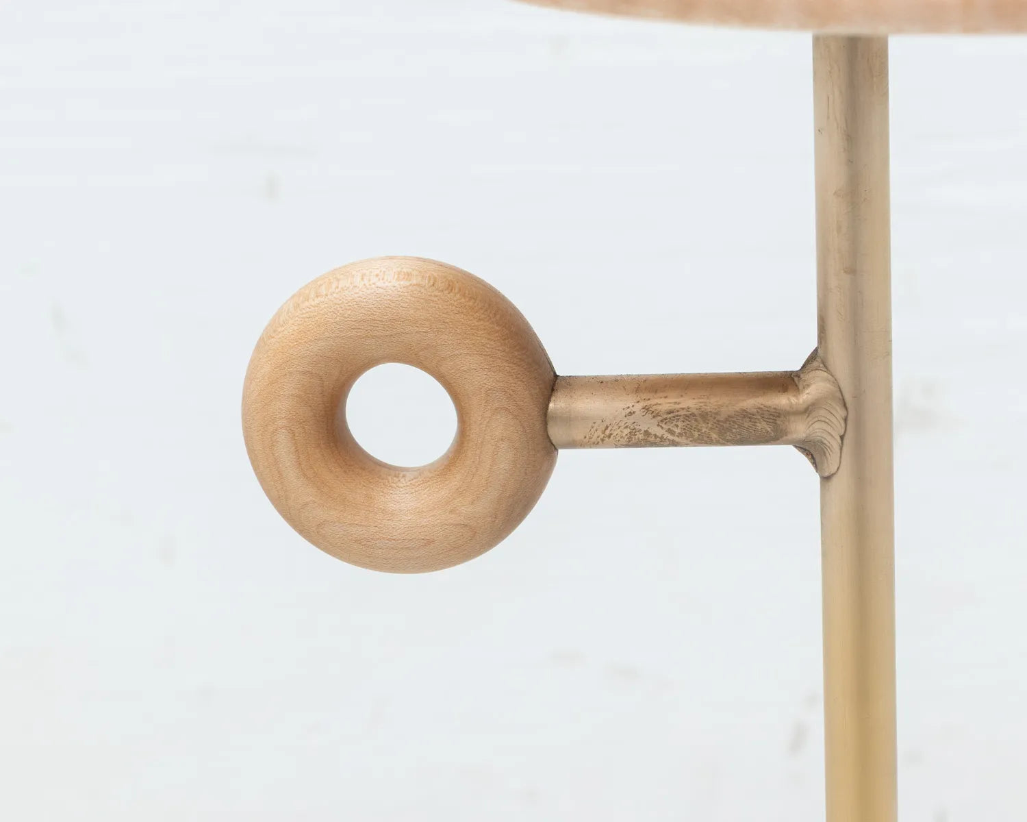Lug Table