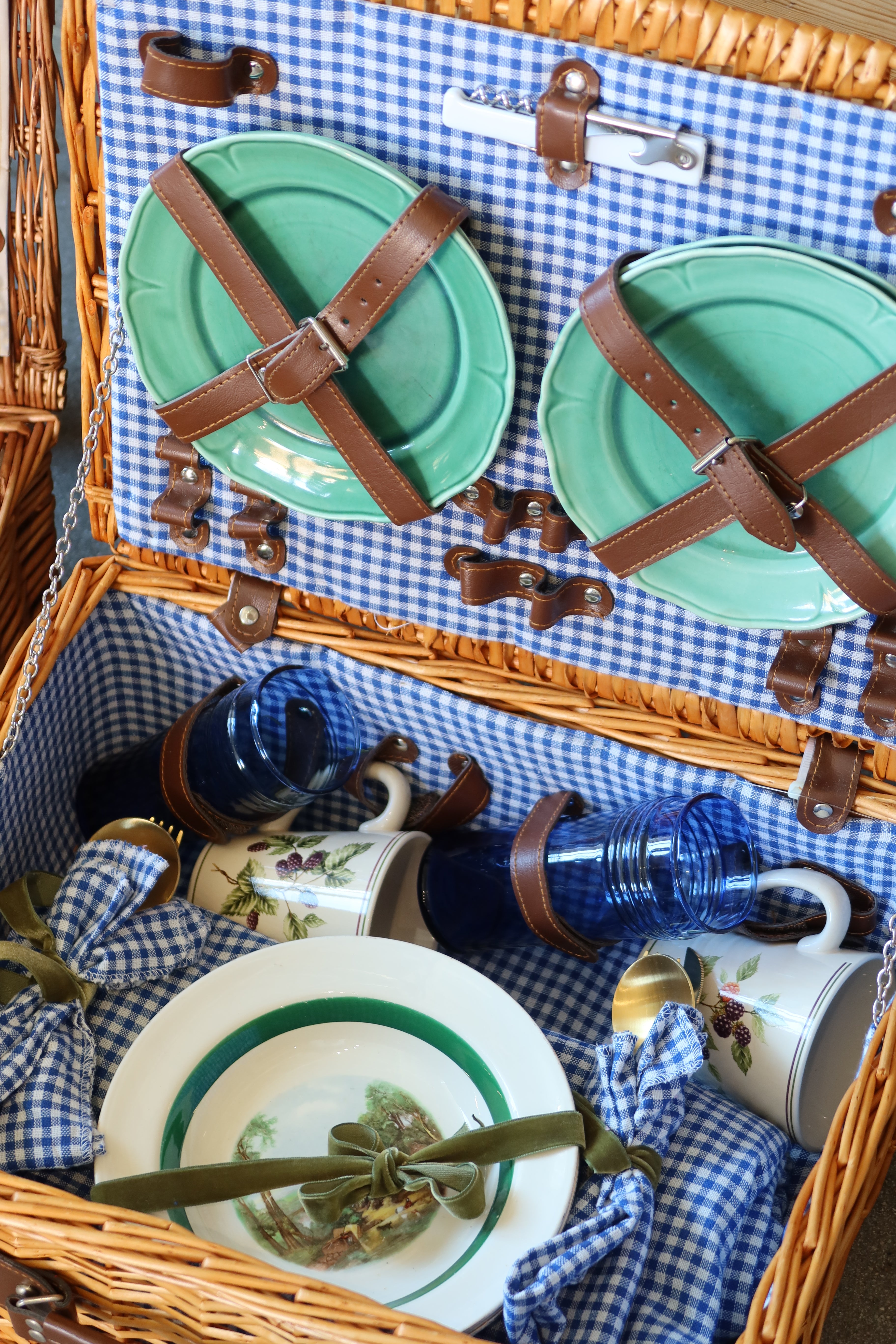 Large Picnic Basket
