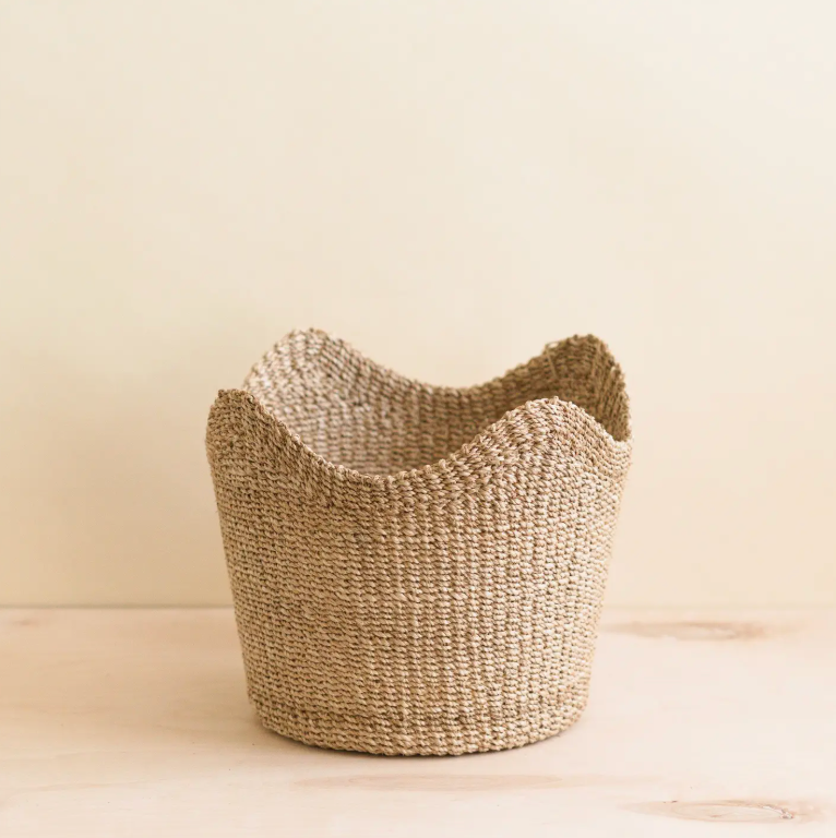 Natural Scallop Basket