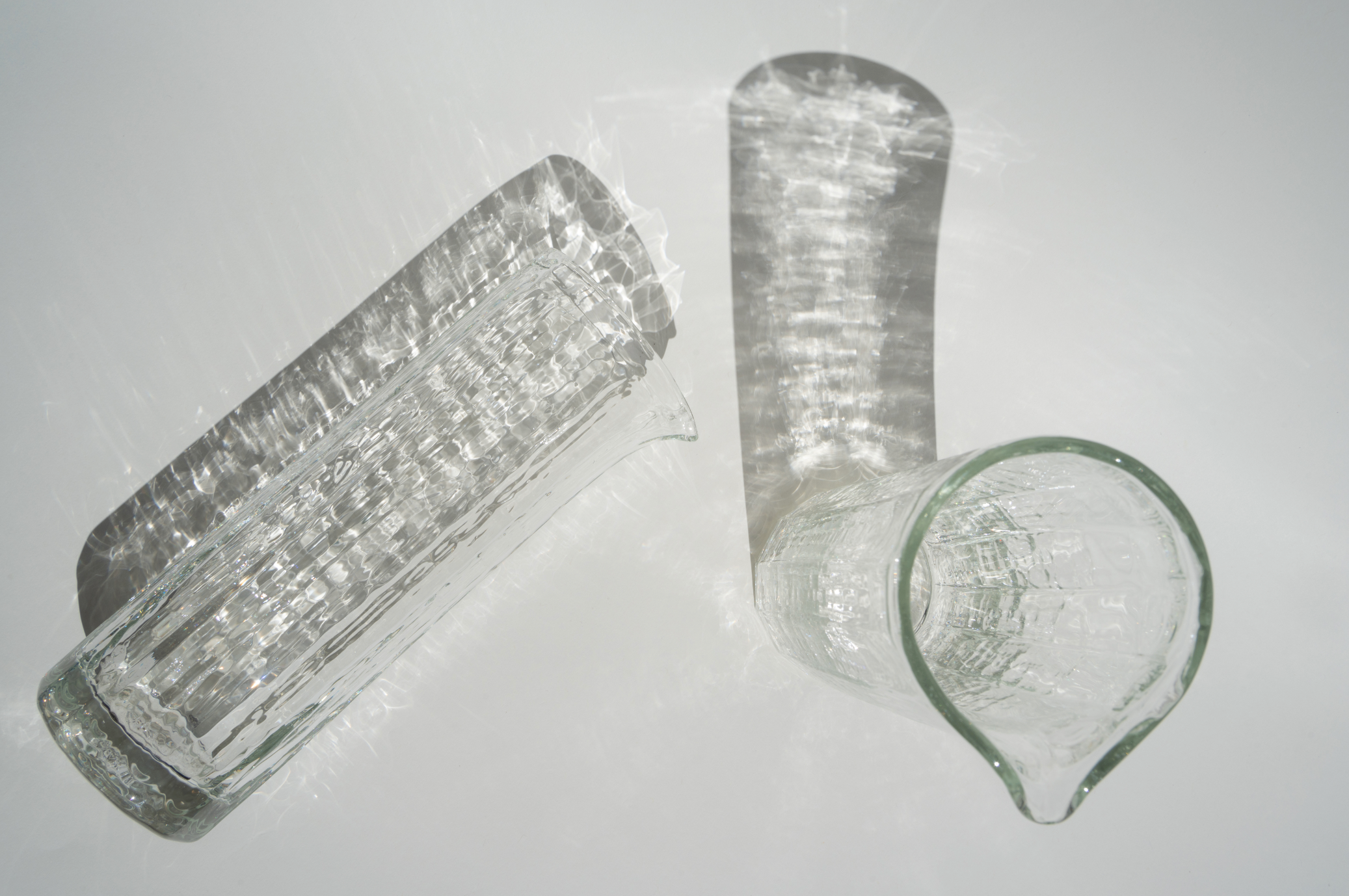 The Long Confidence Pitcher