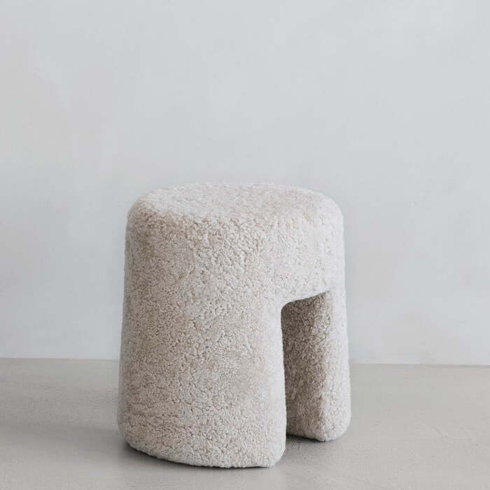 Sequoia Pouf in Sheepskin