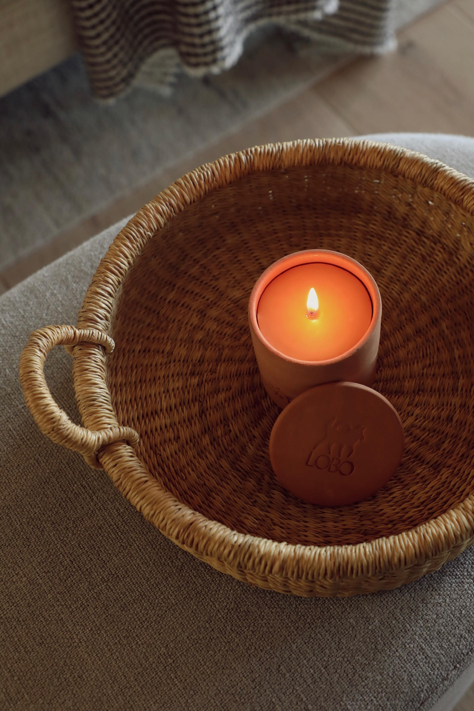 Vespera - Lobo Terracotta Candle in Beeswax